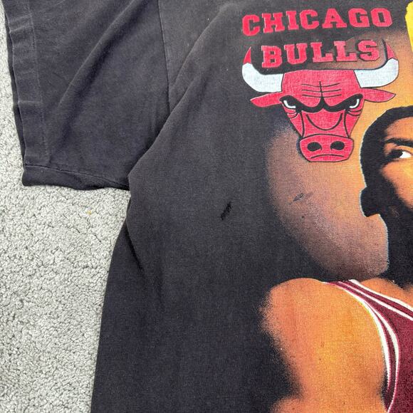 Vintage 90s Chicago Bulls Rap Tee Rare T Shirt XL Michael Jordan Pippen Rodman - Picture 4 of 15